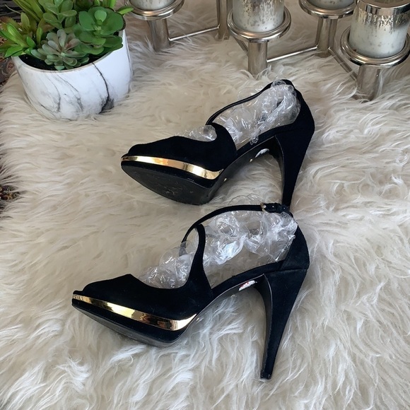 ZARA Women’s Black Suede Gold Heel Open Toe Shoes Size EU 39 - Picture 3 of 15